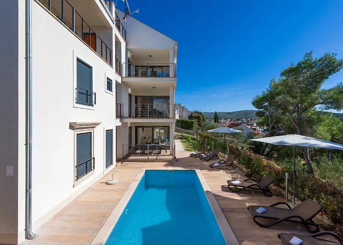 Old Mill * Милна