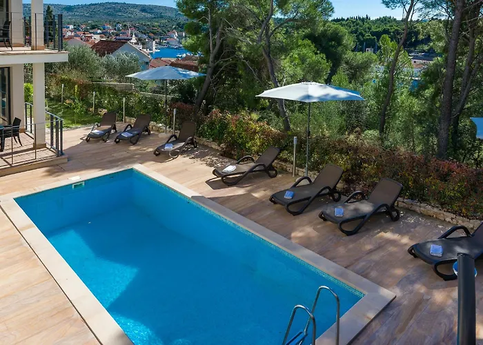 Old Mill * Милна