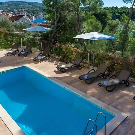 Old Mill * Milna (Brac)